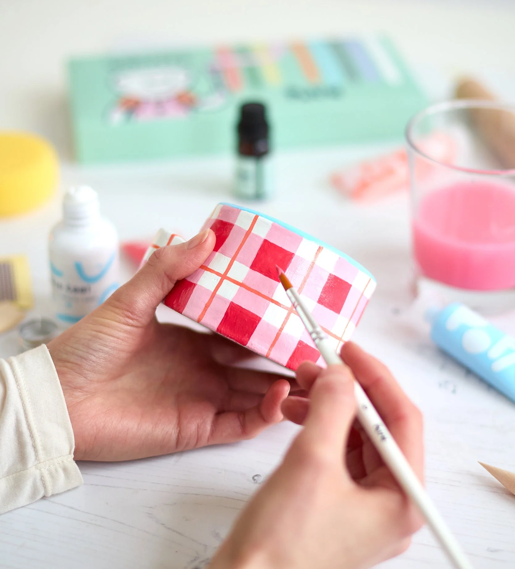 Home Pottery Candle Making Kit - Image 10